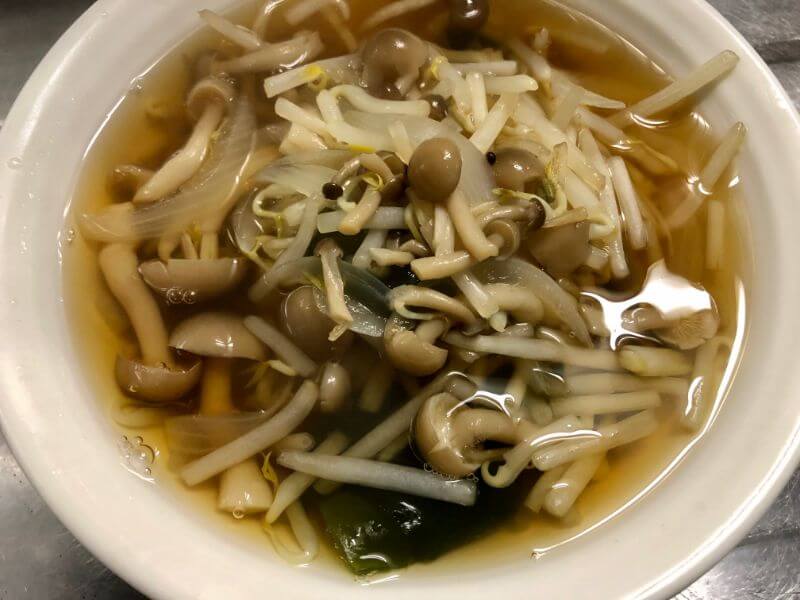 今日のめし 焼鮭と具沢山手抜きスープ 天原料作のブログ