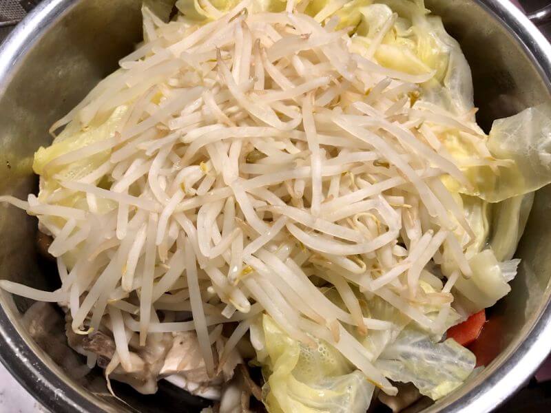 20.0404夕食-蒸し野菜（鍋）